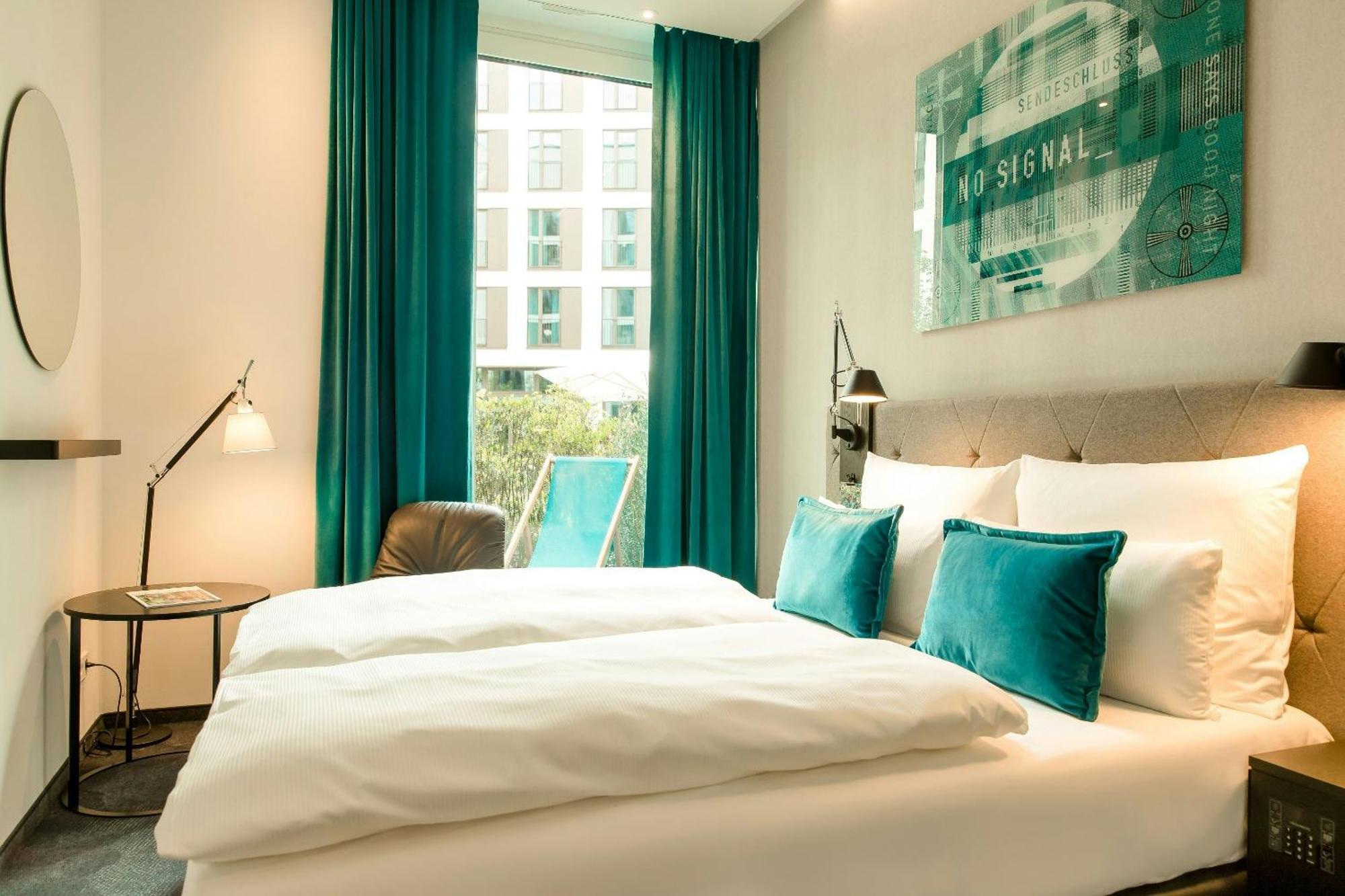 Motel One Koeln-Messe Exterior photo